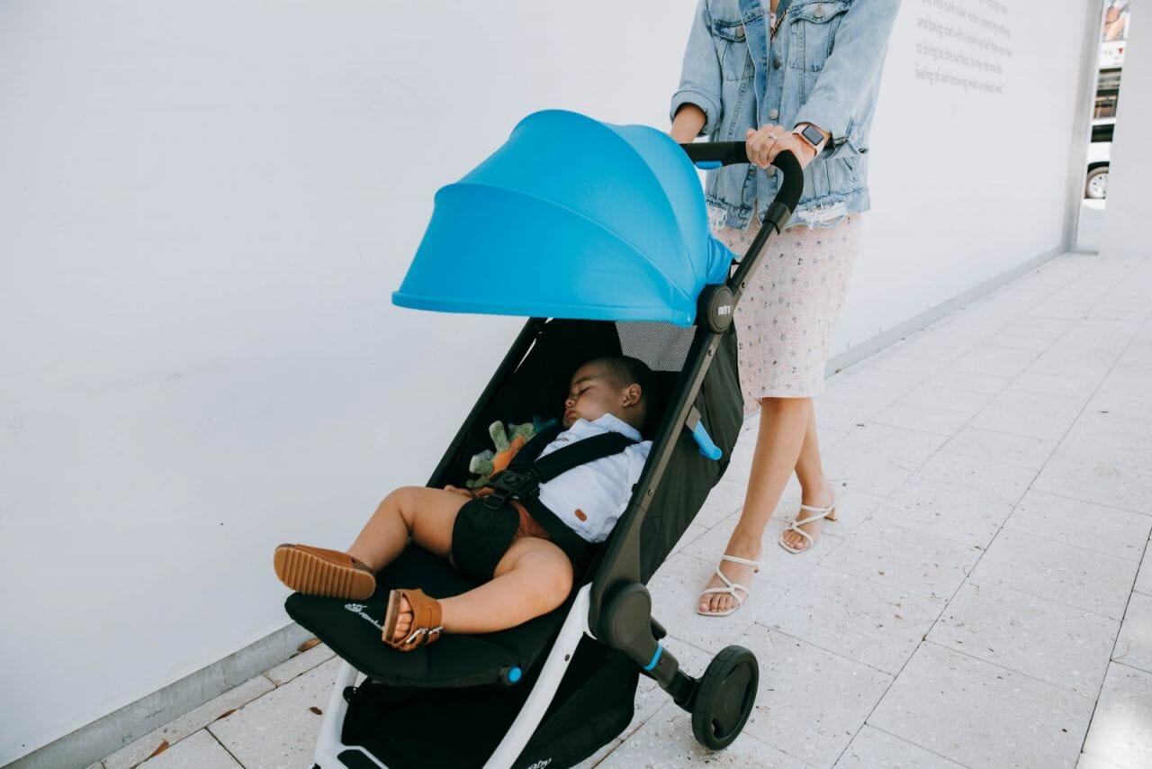 Stroller Safety: Can My Baby Nap in the Stroller? - Ergobaby Blog