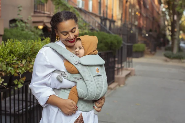 What Types Of Baby Carriers Are Recommended For Different Ages