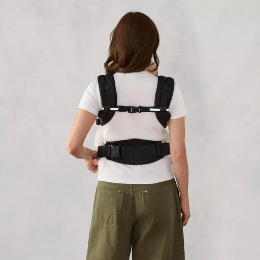 Porte-bébé Adapt | Ergobaby France