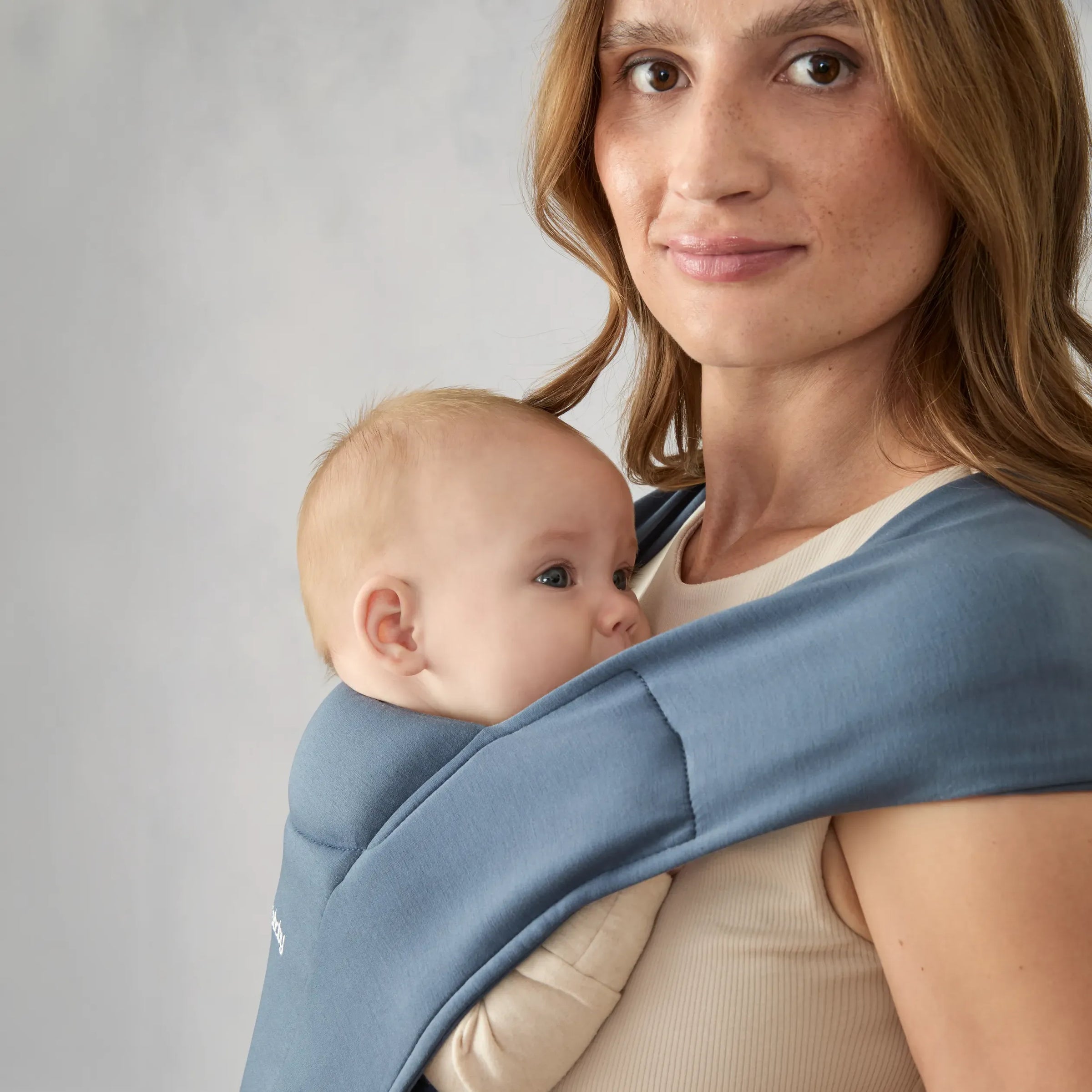 Embrace Newborn Carrier | Ergobaby United States