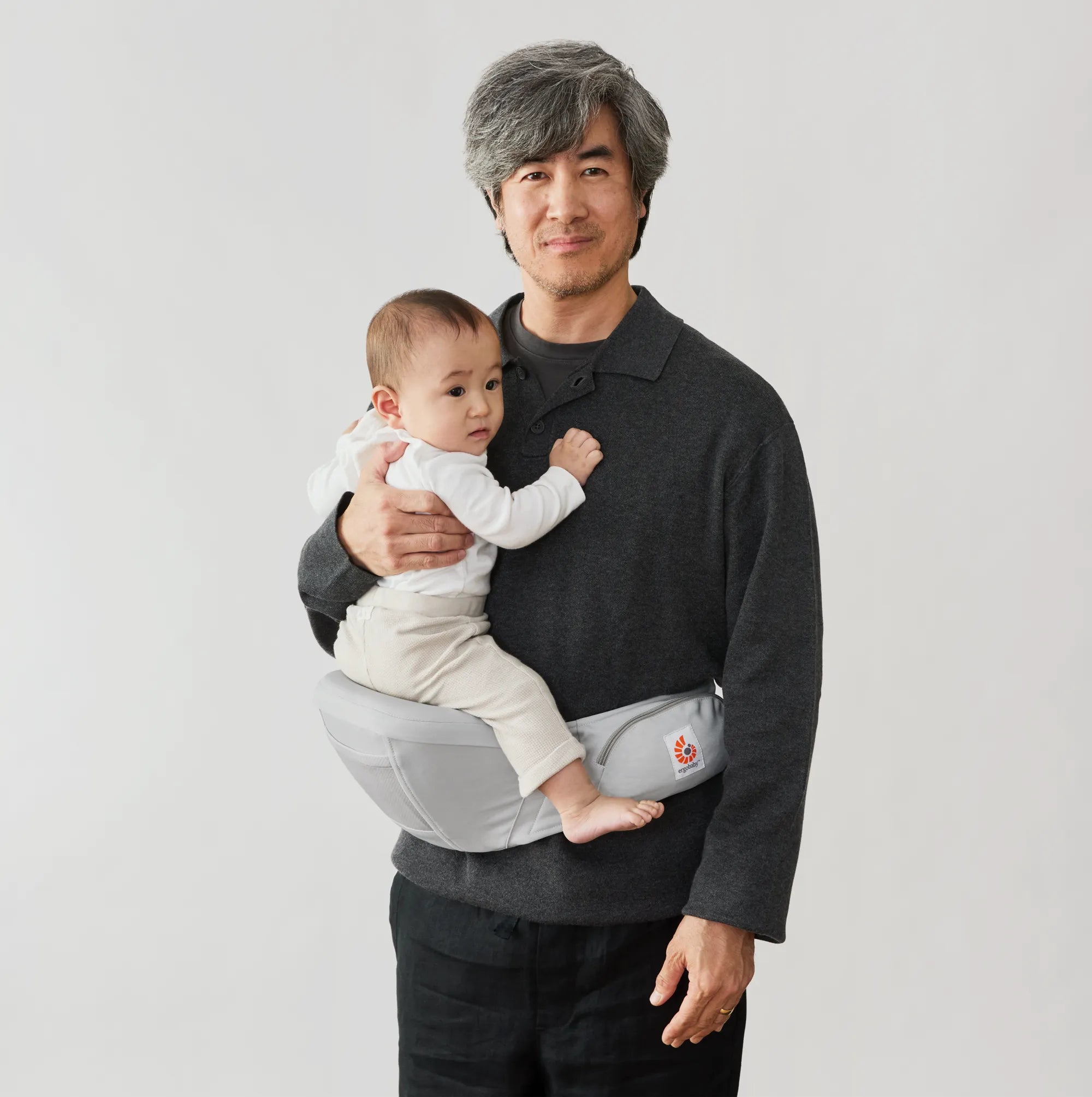 Lift Hip Seat Baby Carrier | Ergobaby Sweden