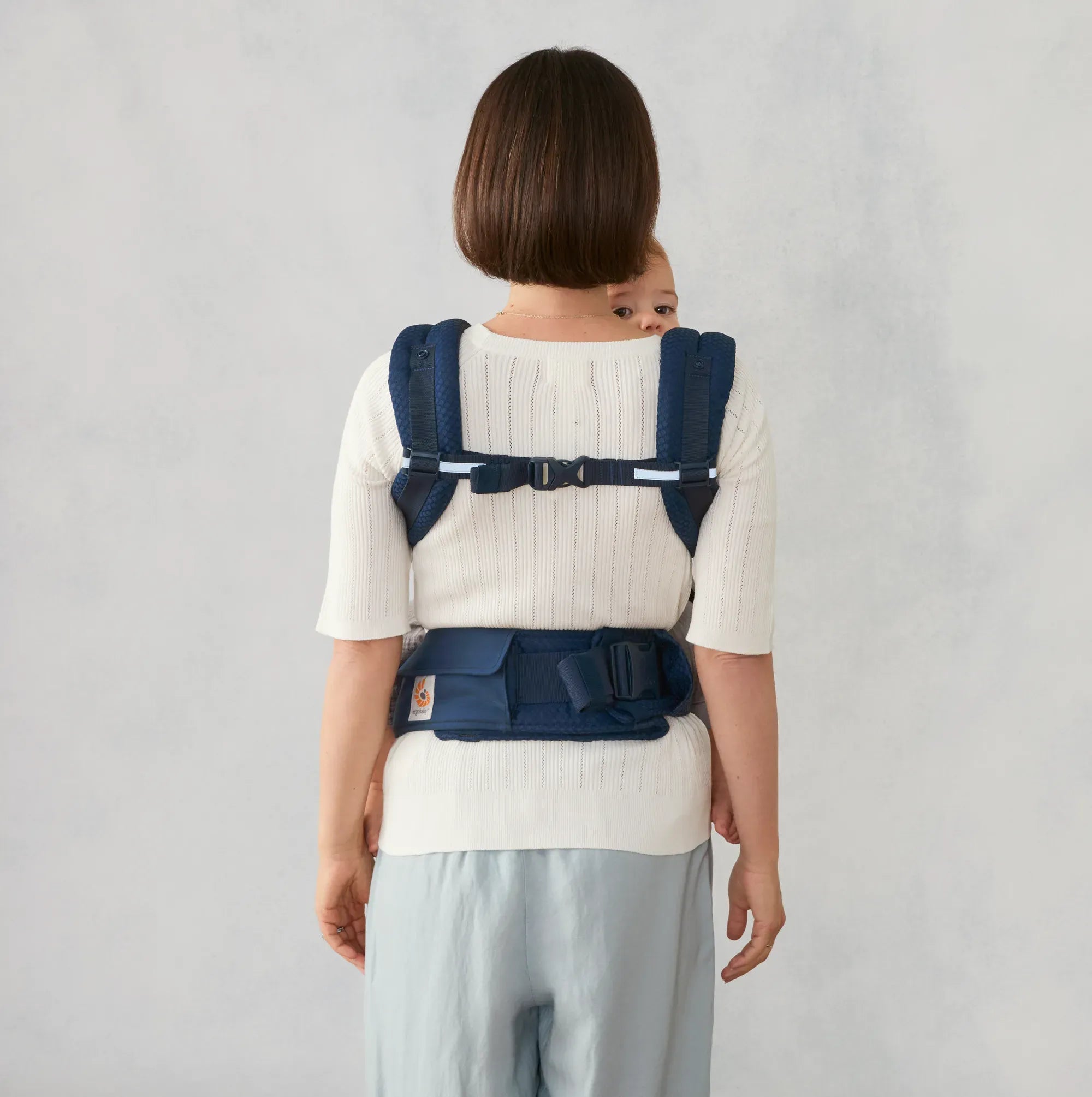 Alta Hip Seat Baby Carrier | Ergobaby United States