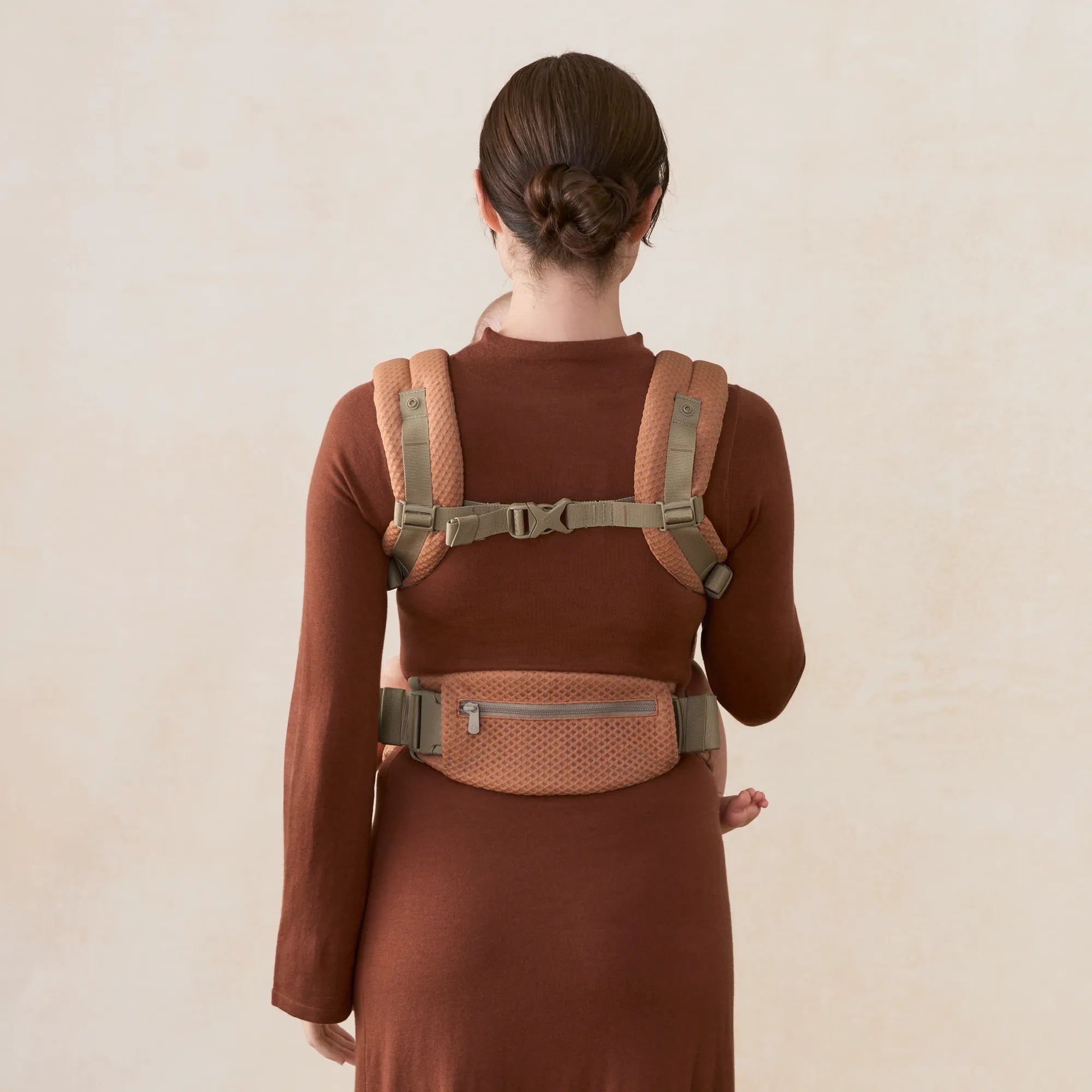 Omni Deluxe Baby Carrier | Ergobaby Austria