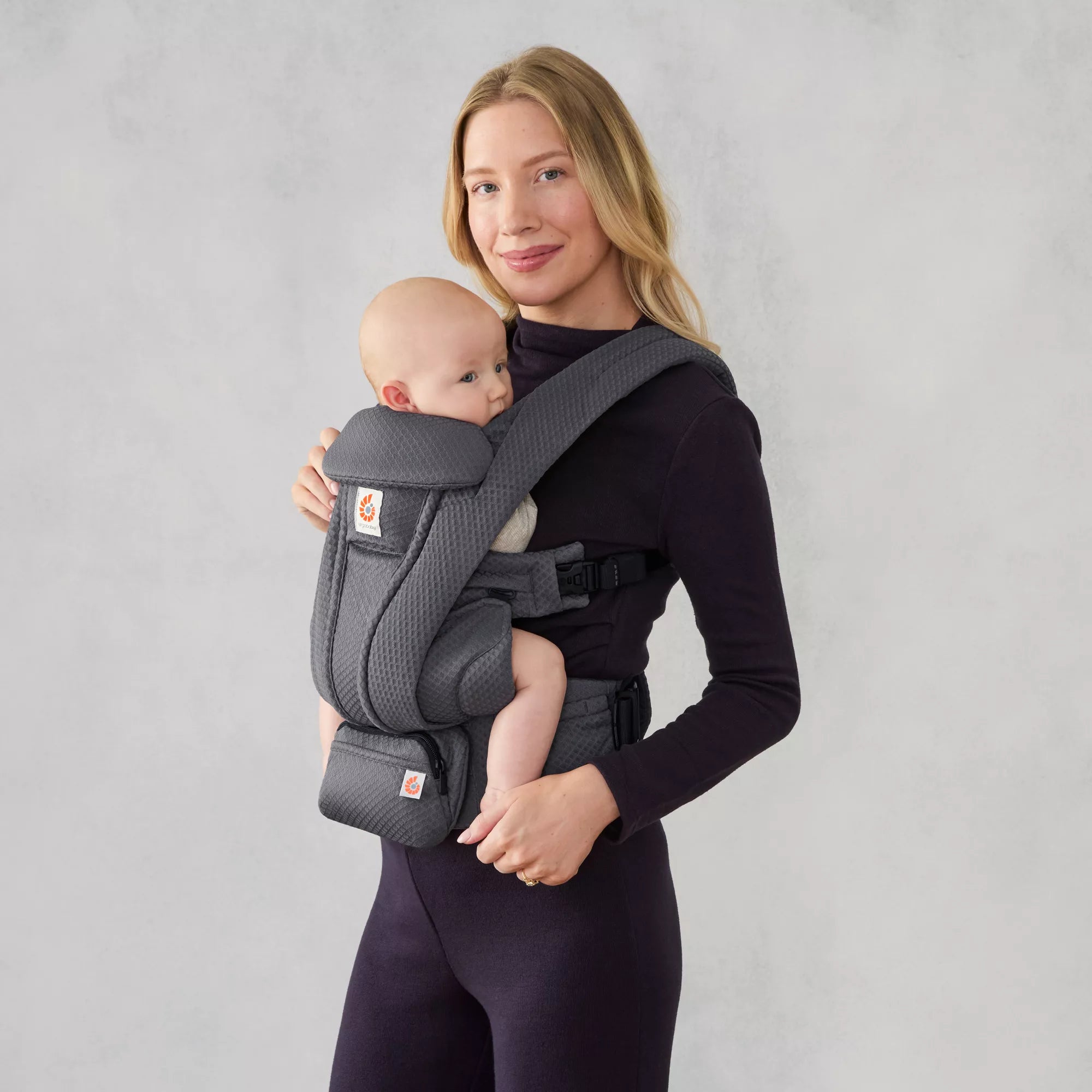 Shop Omni Deluxe Baby Carrier - NEW CARRIER | Ergobaby US