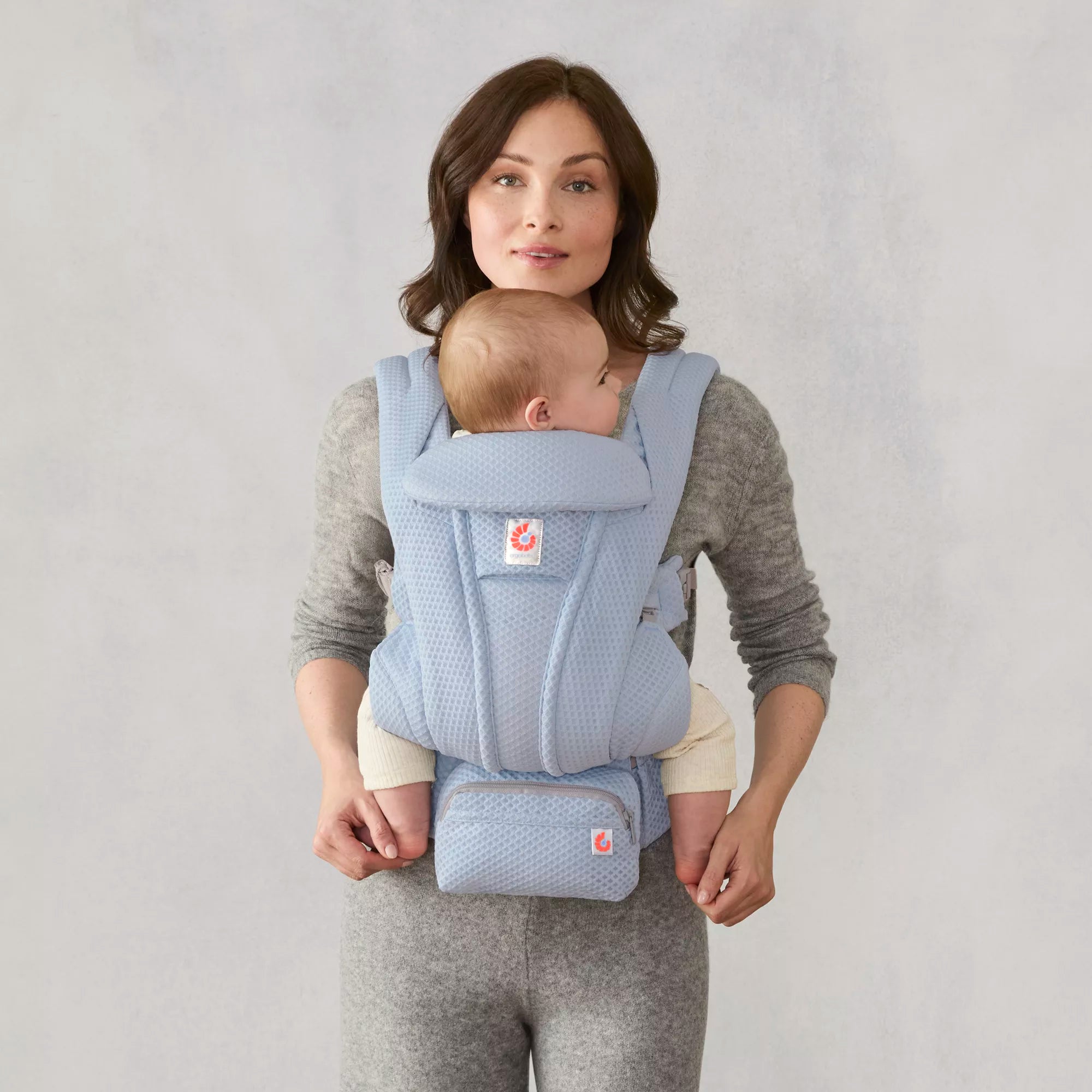 Omni Deluxe Baby Carrier | Ergobaby Austria