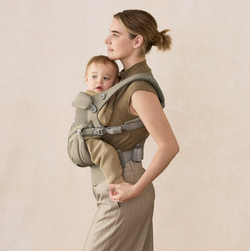 Omni Classic Baby Carrier | Ergobaby Austria