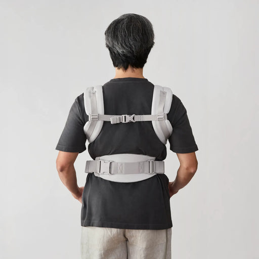 Omni Classic Baby Carrier | Ergobaby Canada