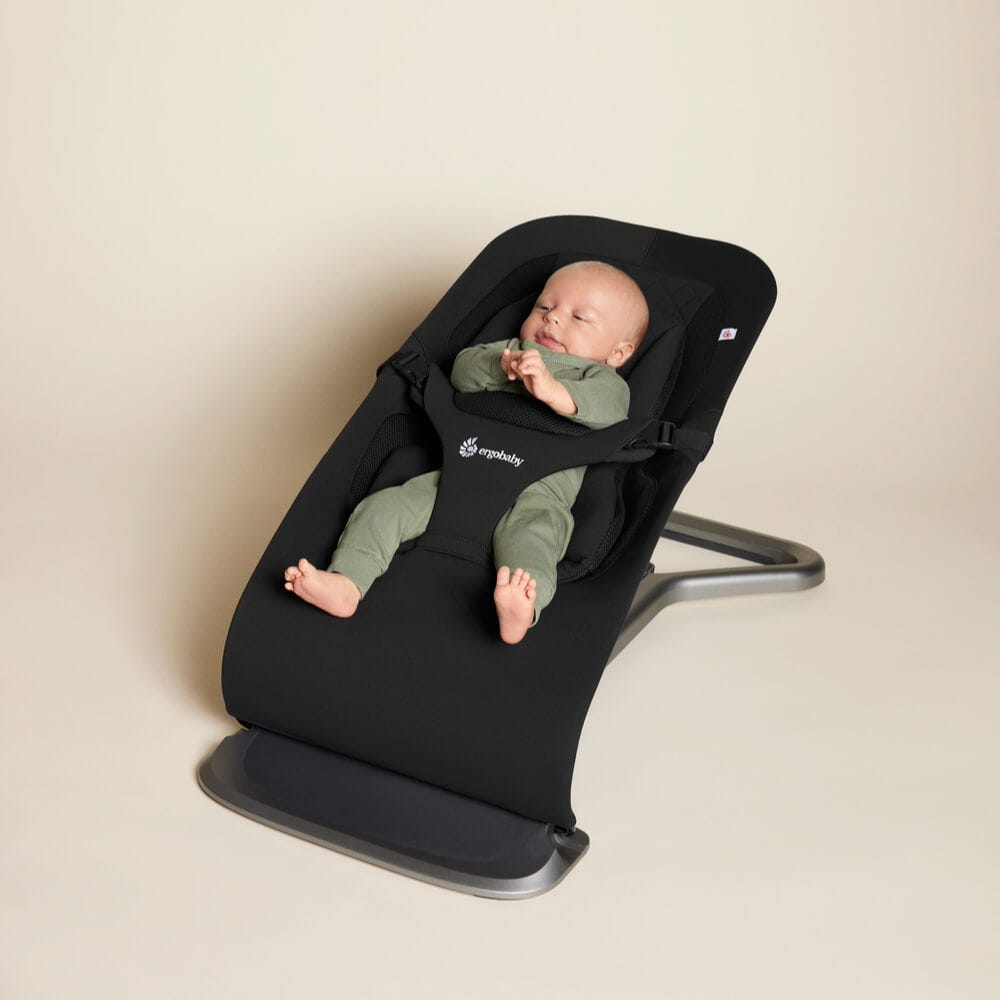3-In-1 Evolve Bouncer – Onyx Black | Ergobaby Deutschland