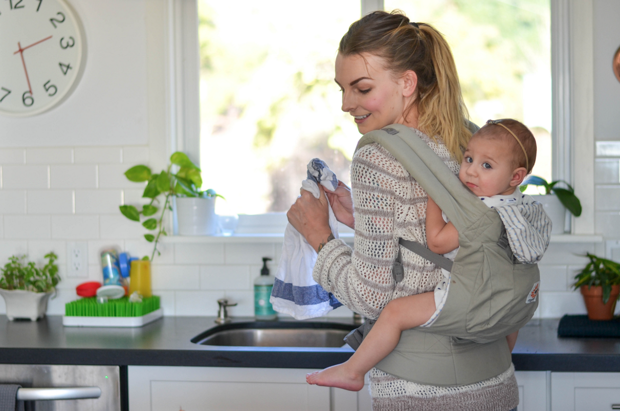 Tips for Babywearing And Cooking