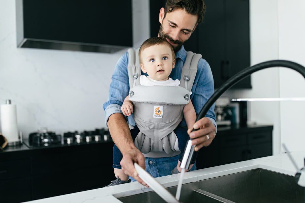 3 Best Baby Carriers for Dads