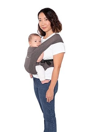 Portabebés ergonómico Embrace - Pure Black, Ergobaby - Ergobaby